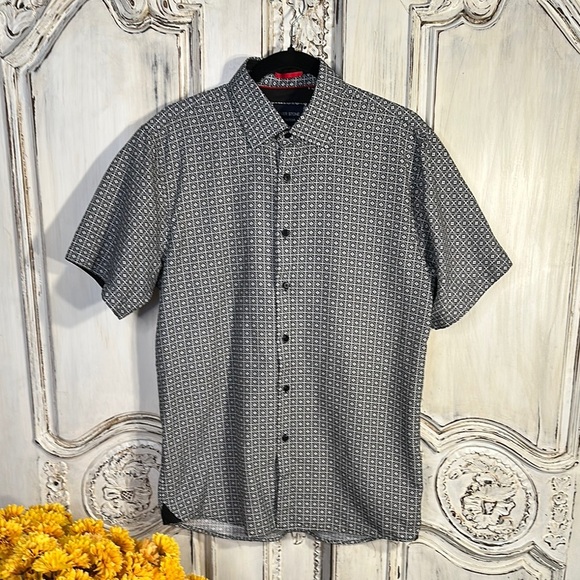 Men's Classic Patterned Button-Down Shirt - Black and Gray - Picture 1 of 8